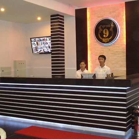 Number 9 Hotel Phnom Penh Exterior photo